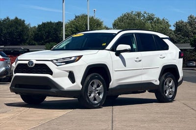 2024 Toyota RAV4 Hybrid LE