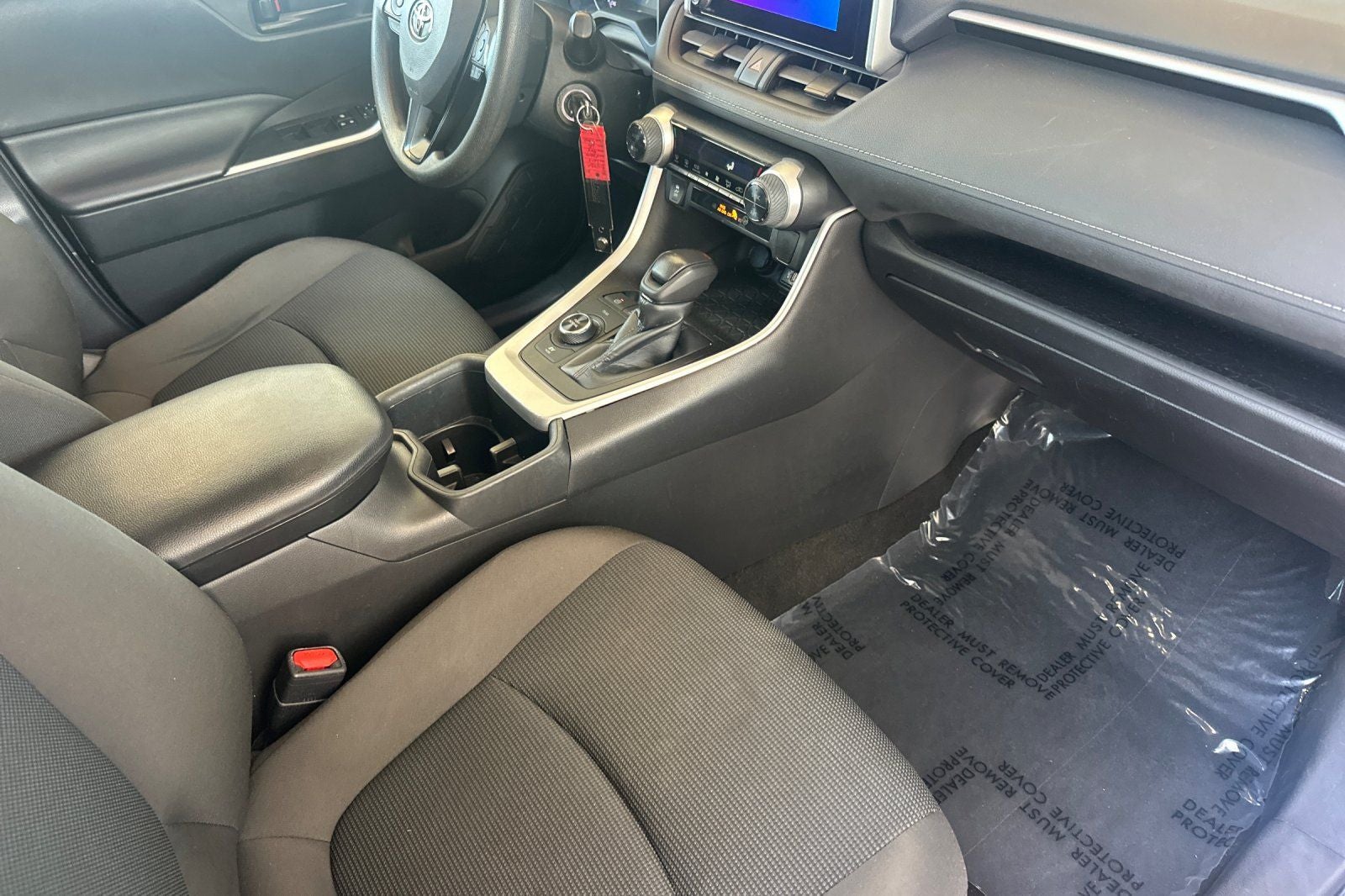 2023 Toyota RAV4 Hybrid LE