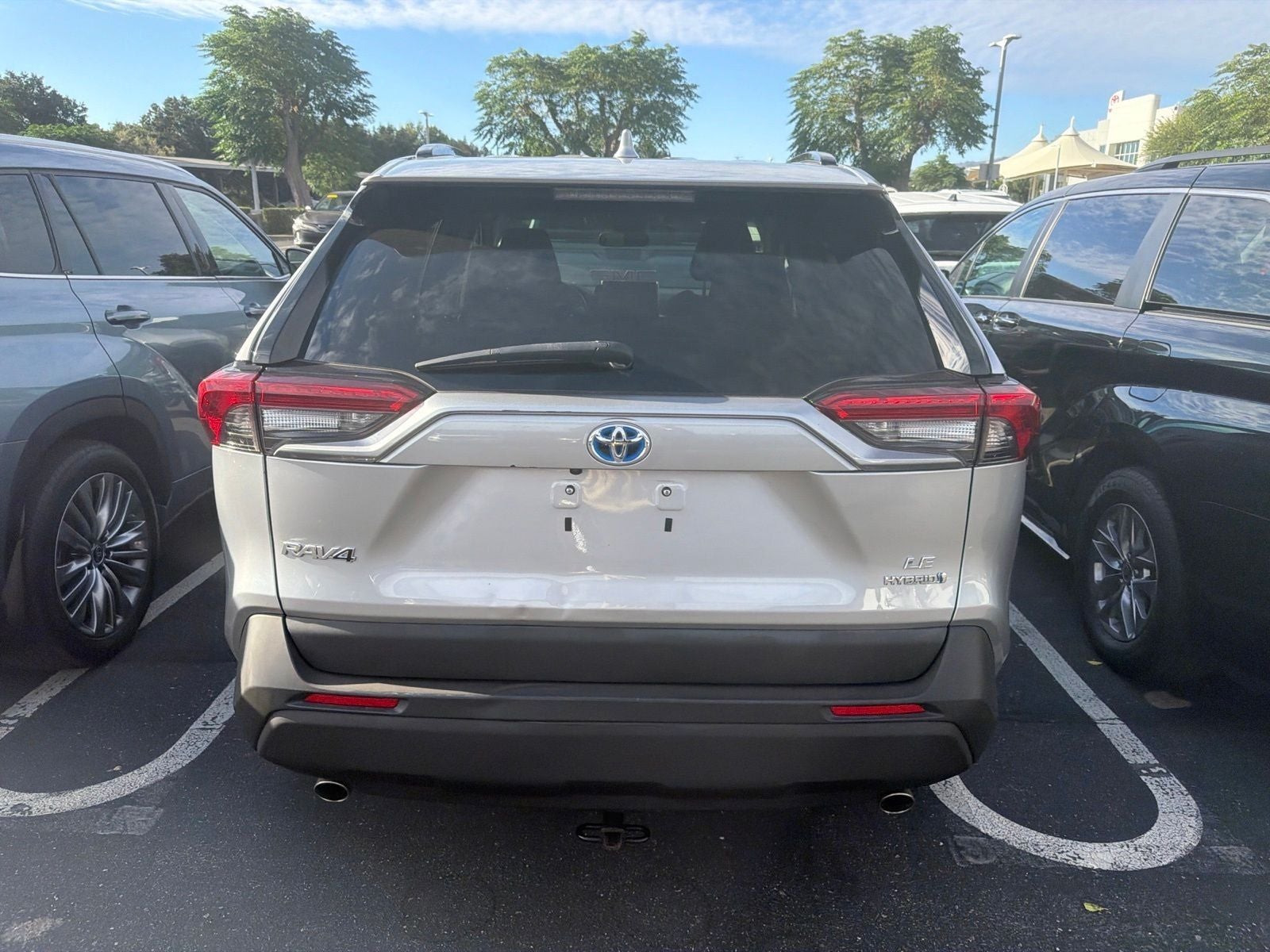 2023 Toyota RAV4 Hybrid LE