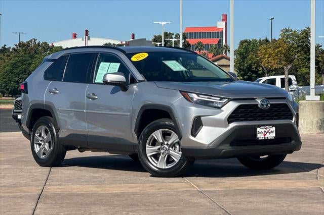 2023 Toyota RAV4 Hybrid LE