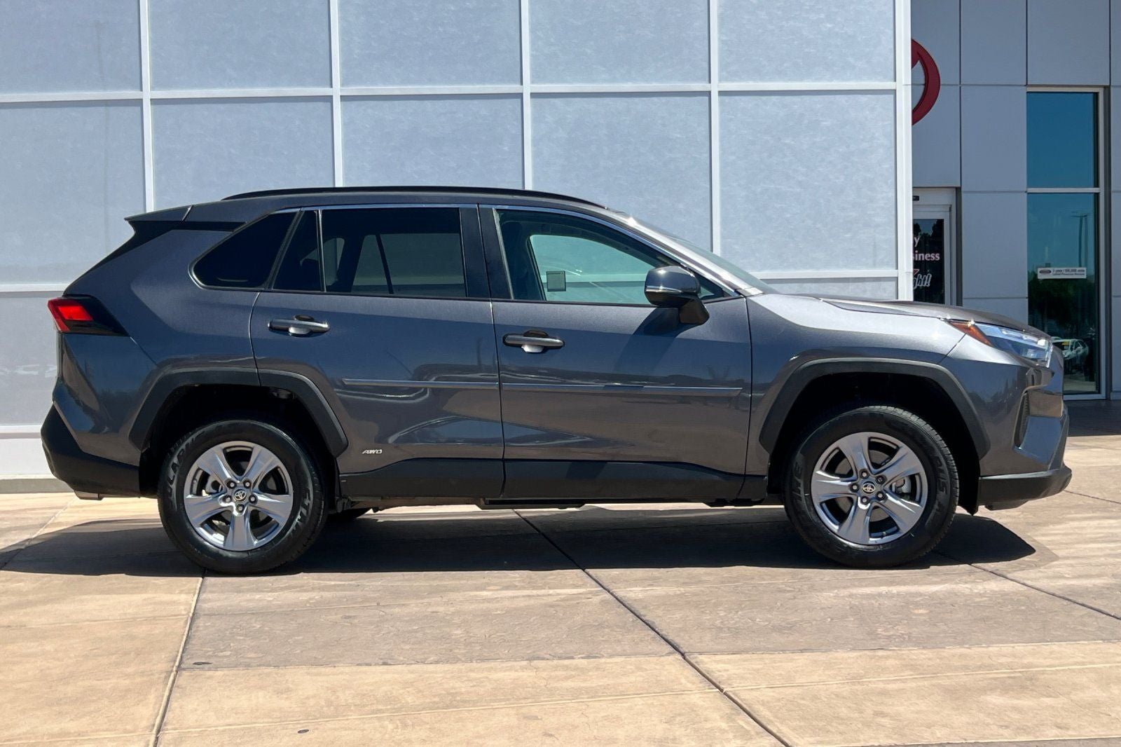 2024 Toyota RAV4 Hybrid LE