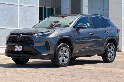 2024 Toyota RAV4 Hybrid LE