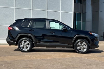 2025 Toyota RAV4 Hybrid LE