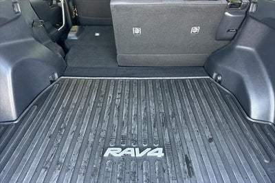 2023 Toyota RAV4 Hybrid LE