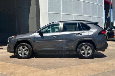 2024 Toyota RAV4 Hybrid LE