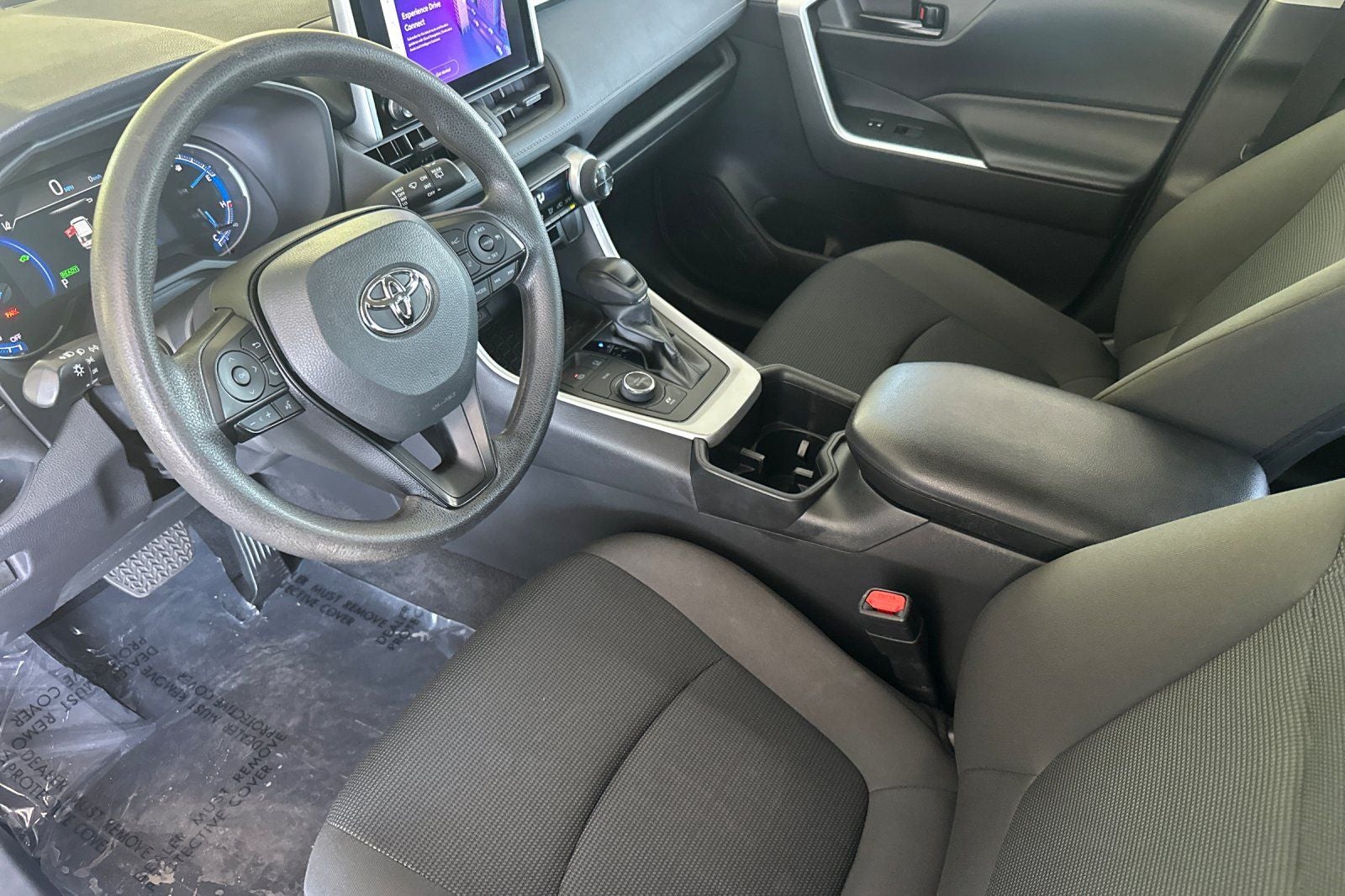 2023 Toyota RAV4 Hybrid LE