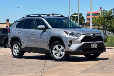 2021 Toyota RAV4 Hybrid XLE