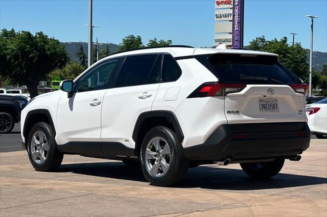 2025 Toyota RAV4 Hybrid XLE