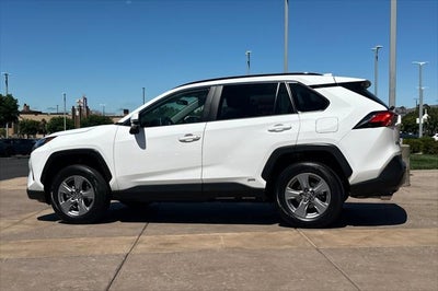 2025 Toyota RAV4 Hybrid XLE