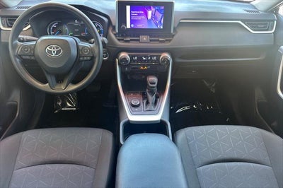 2024 Toyota RAV4 Hybrid XLE