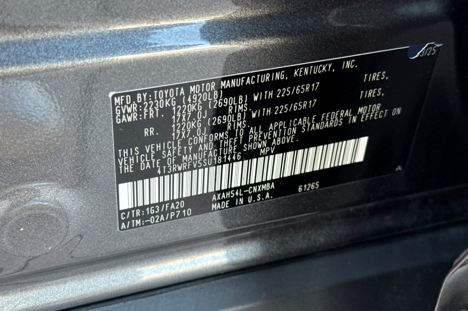 2025 Toyota RAV4 Hybrid XLE