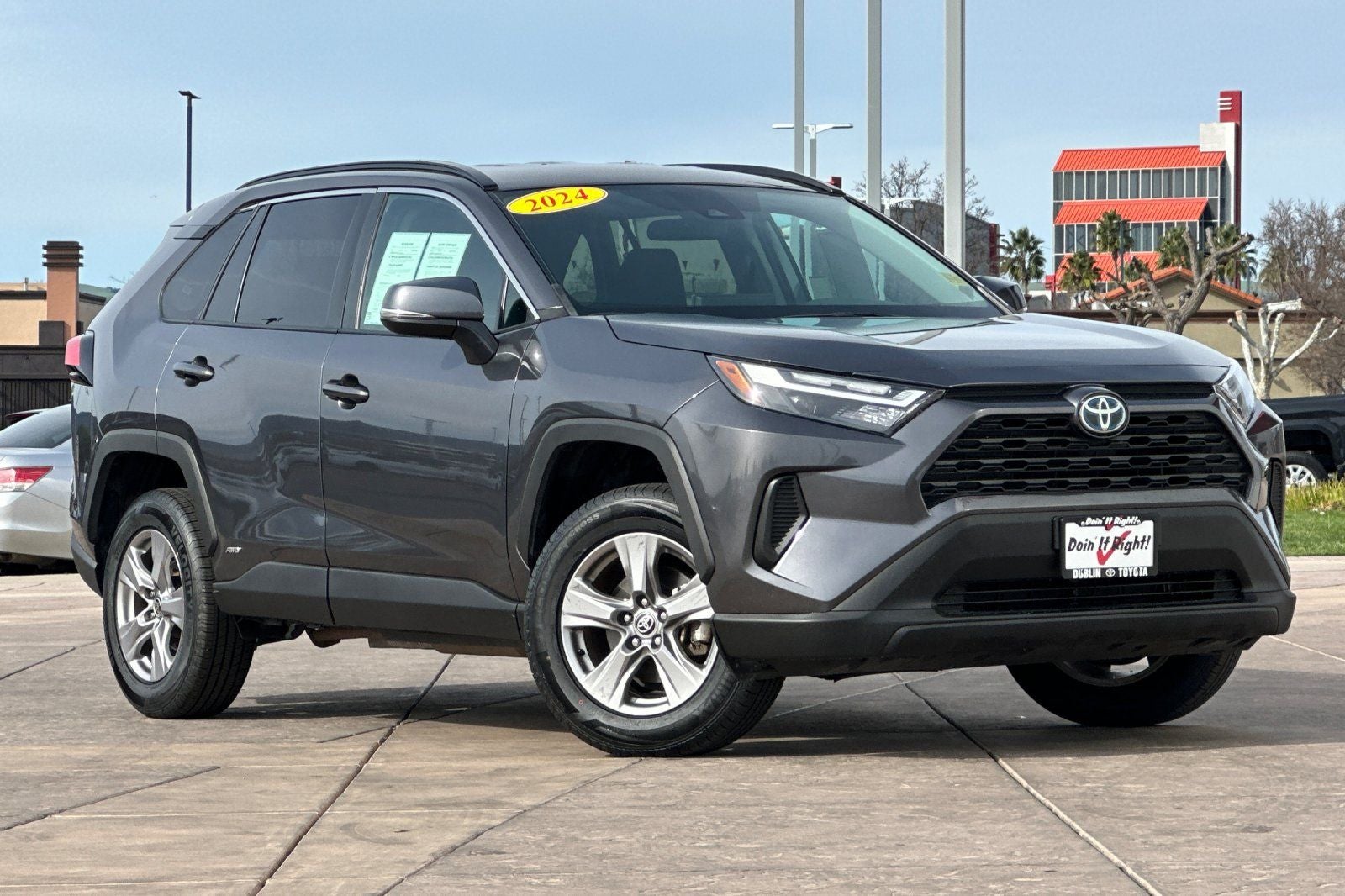 2024 Toyota RAV4 Hybrid XLE