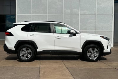 2025 Toyota RAV4 Hybrid XLE