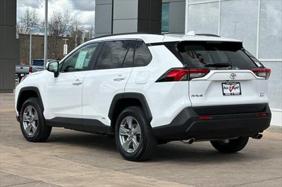 2025 Toyota RAV4 Hybrid XLE