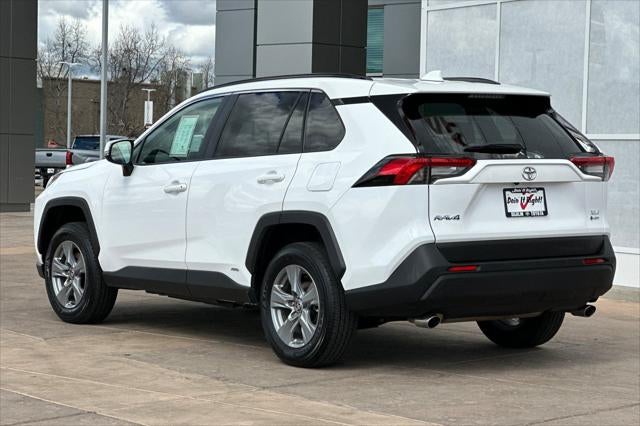 2025 Toyota RAV4 Hybrid XLE