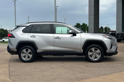 2024 Toyota RAV4 Hybrid XLE