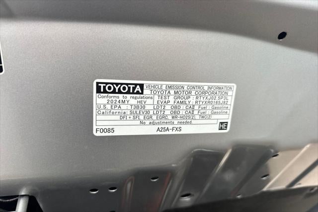 2024 Toyota RAV4 Hybrid XLE
