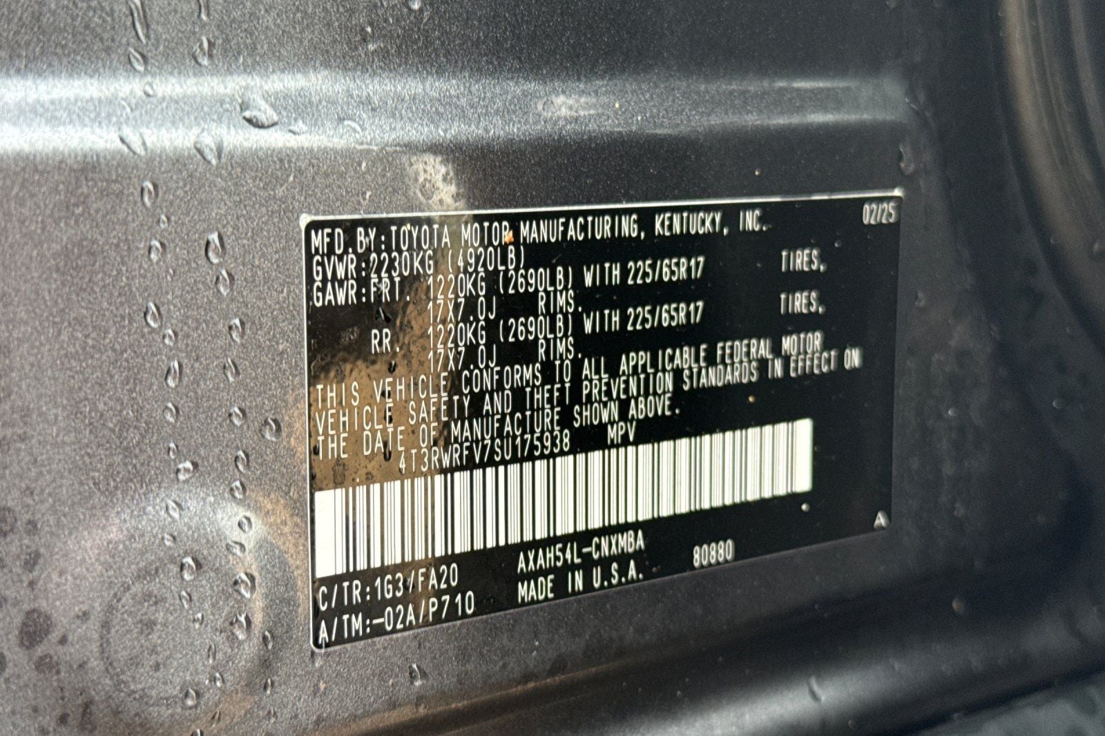 2025 Toyota RAV4 Hybrid XLE