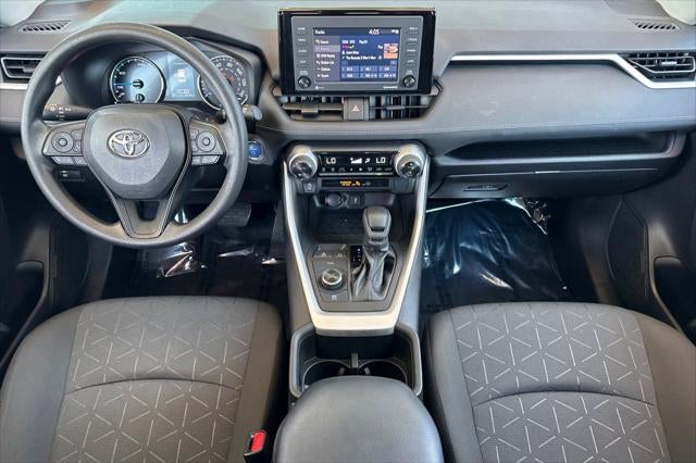 2022 Toyota RAV4 Hybrid XLE
