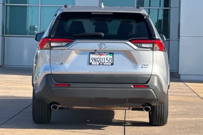 2025 Toyota RAV4 Hybrid XLE