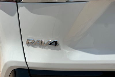 2025 Toyota RAV4 Hybrid SE
