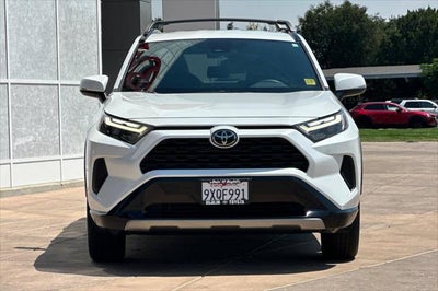 2025 Toyota RAV4 Hybrid SE