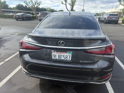 2024 Lexus ES 300h