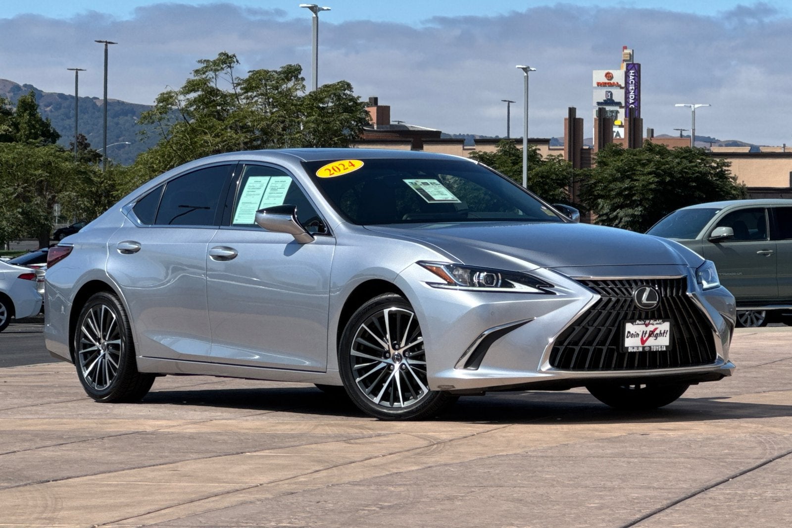 2024 Lexus ES 350