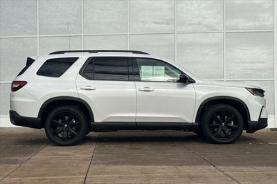 2025 Honda Pilot Black Edition
