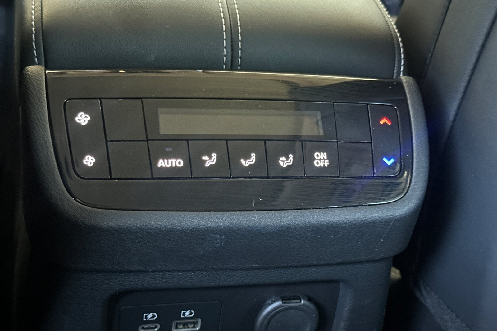2023 INFINITI QX60 PURE