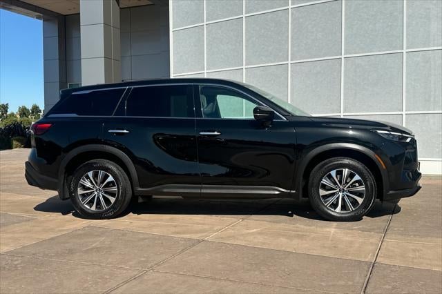 2023 INFINITI QX60 PURE