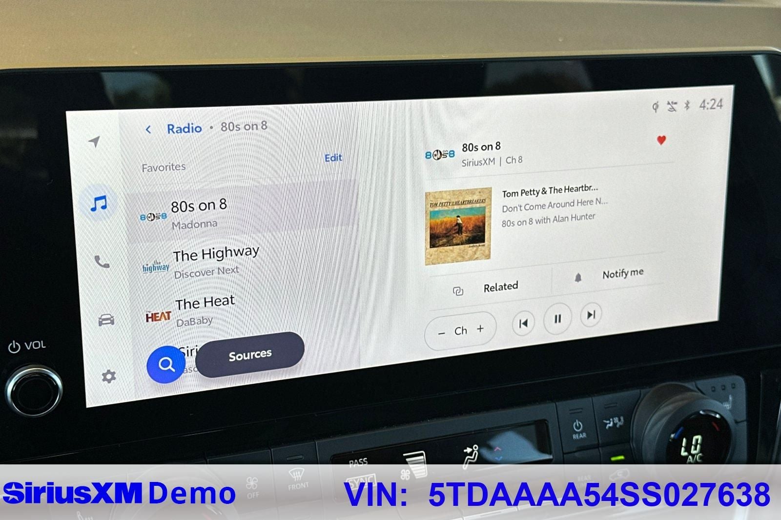 2025 Toyota Grand Highlander LE