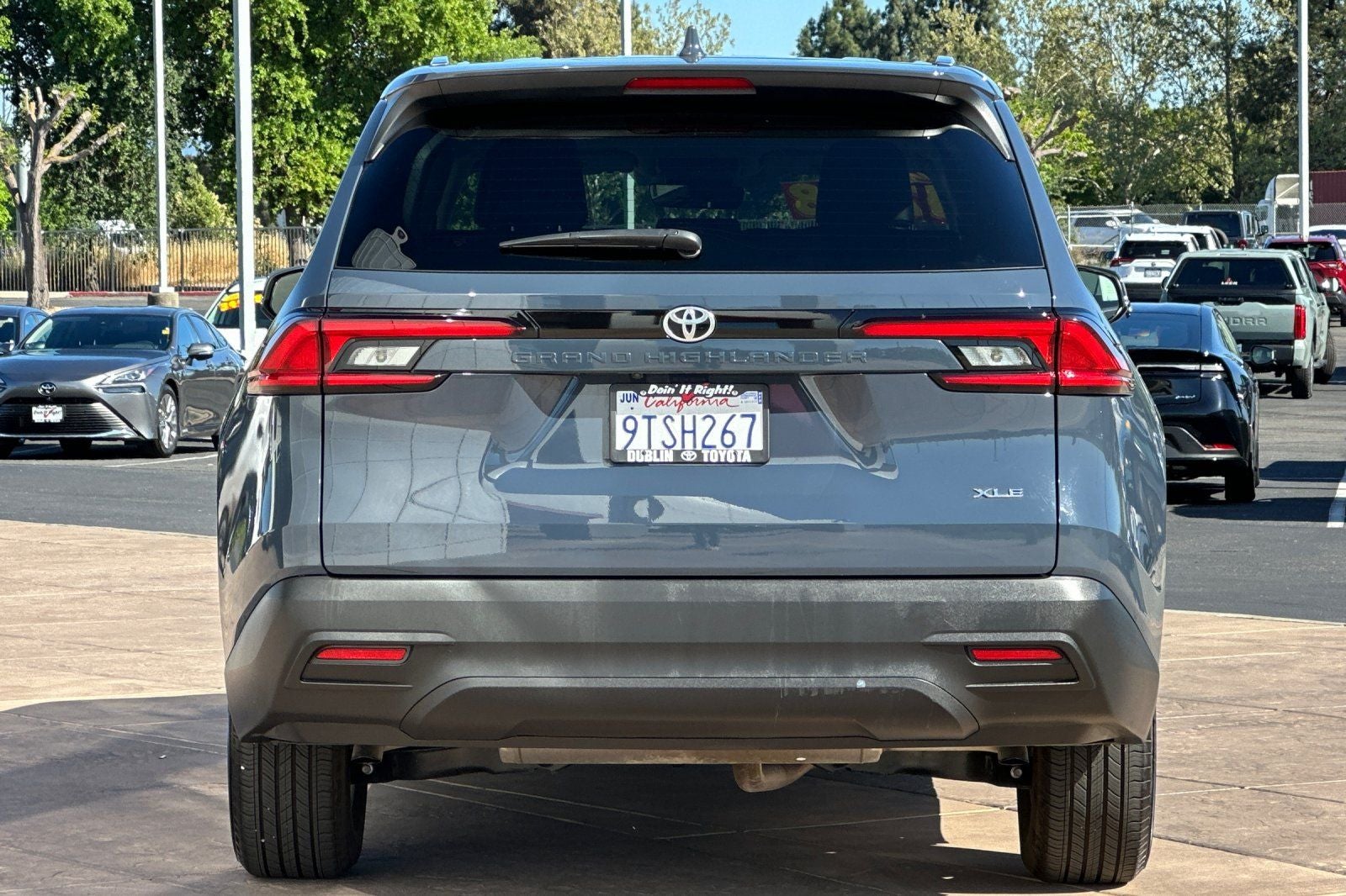 2025 Toyota Grand Highlander LE