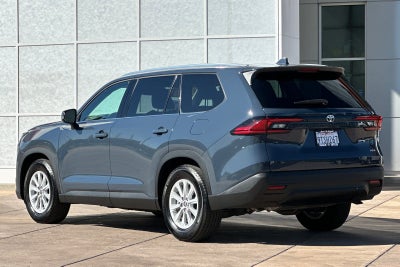 2025 Toyota Grand Highlander LE