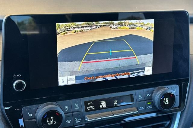 2025 Toyota Grand Highlander LE