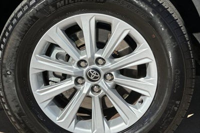 2025 Toyota Grand Highlander LE