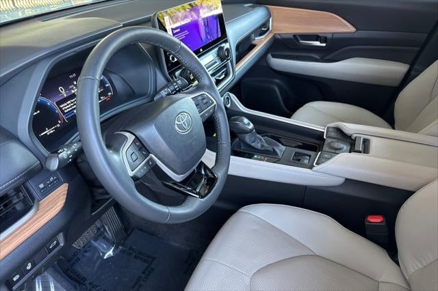 2024 Toyota Grand Highlander Limited