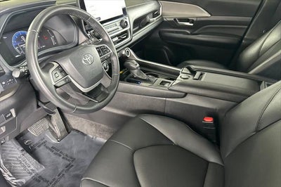 2025 Toyota Grand Highlander XLE