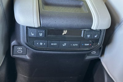 2025 Toyota Grand Highlander Platinum