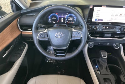 2025 Toyota Grand Highlander Platinum