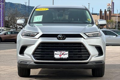 2025 Toyota Grand Highlander XLE