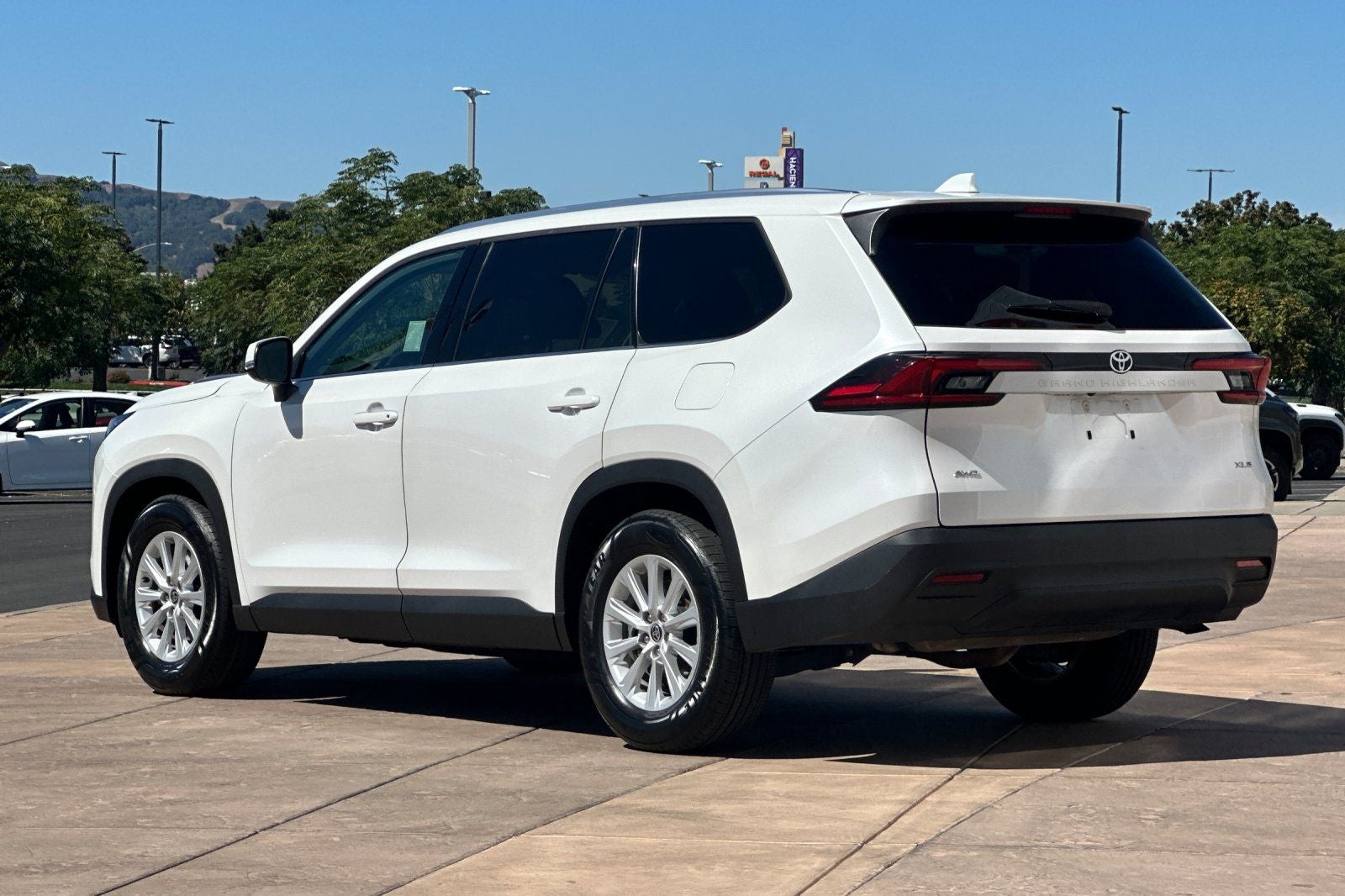 2025 Toyota Grand Highlander XLE