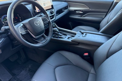 2025 Toyota Grand Highlander XLE