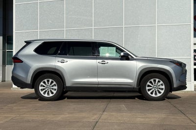 2025 Toyota Grand Highlander LE