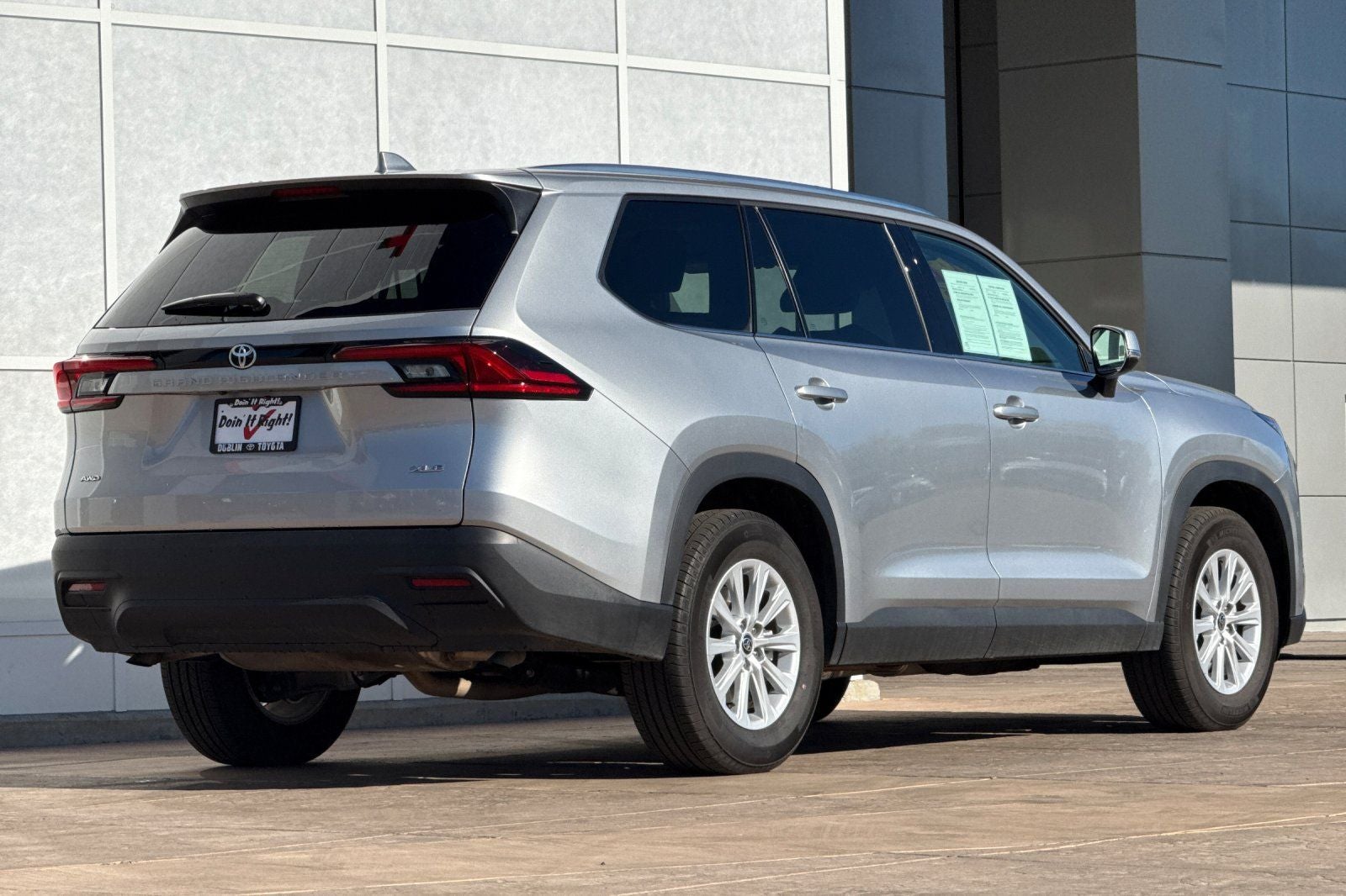 2025 Toyota Grand Highlander LE