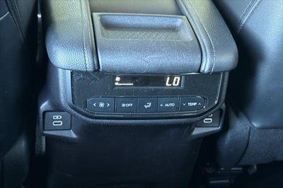 2025 Toyota Grand Highlander LE