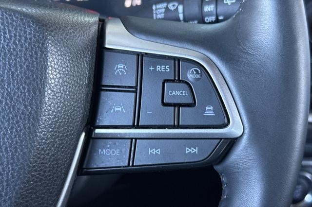 2025 Toyota Grand Highlander LE