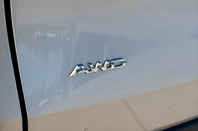 2025 Toyota Grand Highlander LE