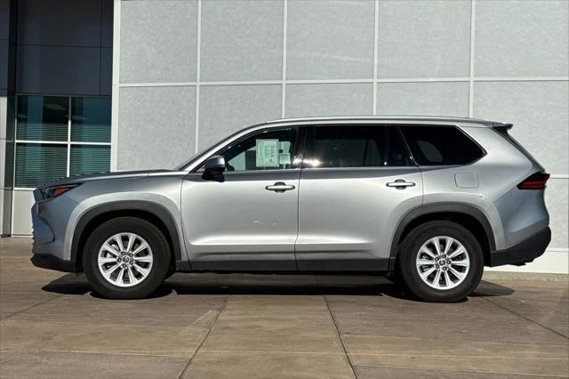 2025 Toyota Grand Highlander LE