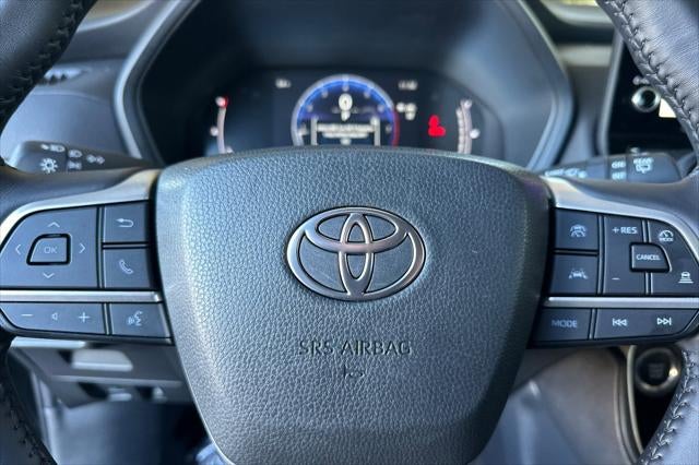 2025 Toyota Grand Highlander XLE